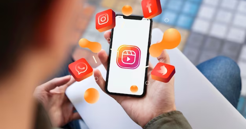 Contacting Instagram support on social media