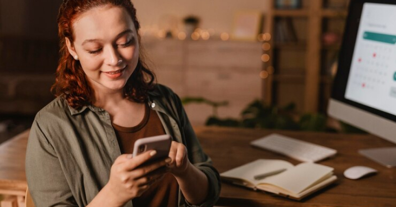 What are Instagram profile picture downloaders