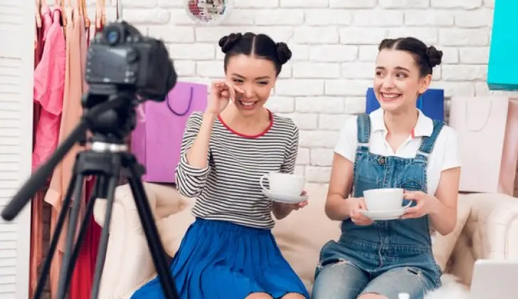 influencers collaborating with each other