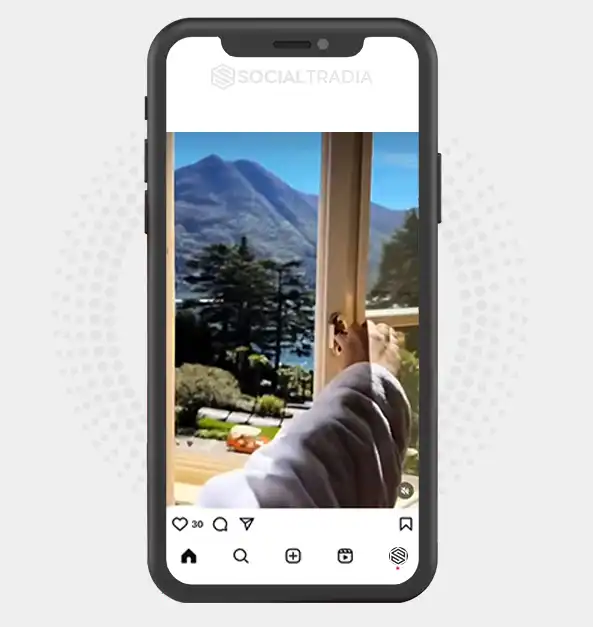 buy Instagram account luxuryliveea (2 k Followers)