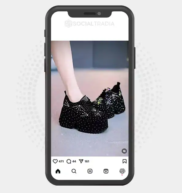 Instagram account Step Chic (322 k Followers)