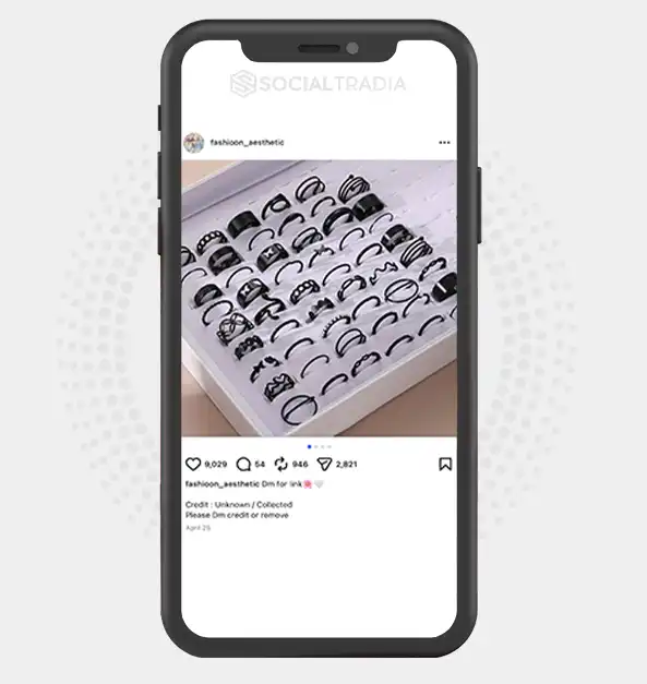 buy Instagram account fashioon_aesthetic (2.5k Followers)